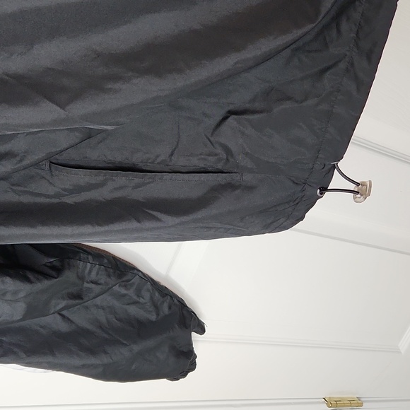 Mens Vintage Adidas windbreaker zippered pocket black white large - Picture 8 of 9